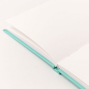 Скетчбук Малевичъ для графики и маркеров Bristol Touch, мятный, 180 г/м, А5 см, 50л