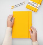 Блокнот для зарисовок Sketchmarker 140 г/кв.м 21х29.7см 80л твердая обложка, оранжевый